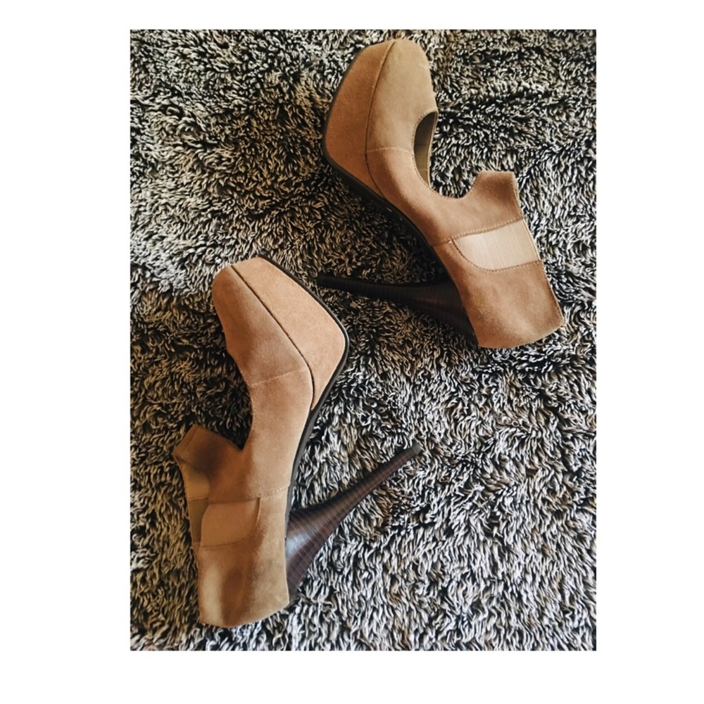 Kelsi Dagger booties.